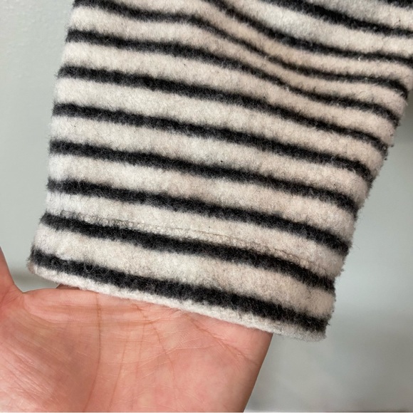 Anthropologie Dolan Striped Full Zip Jacket Black White Fleece X-Large - Picture 5 of 12
